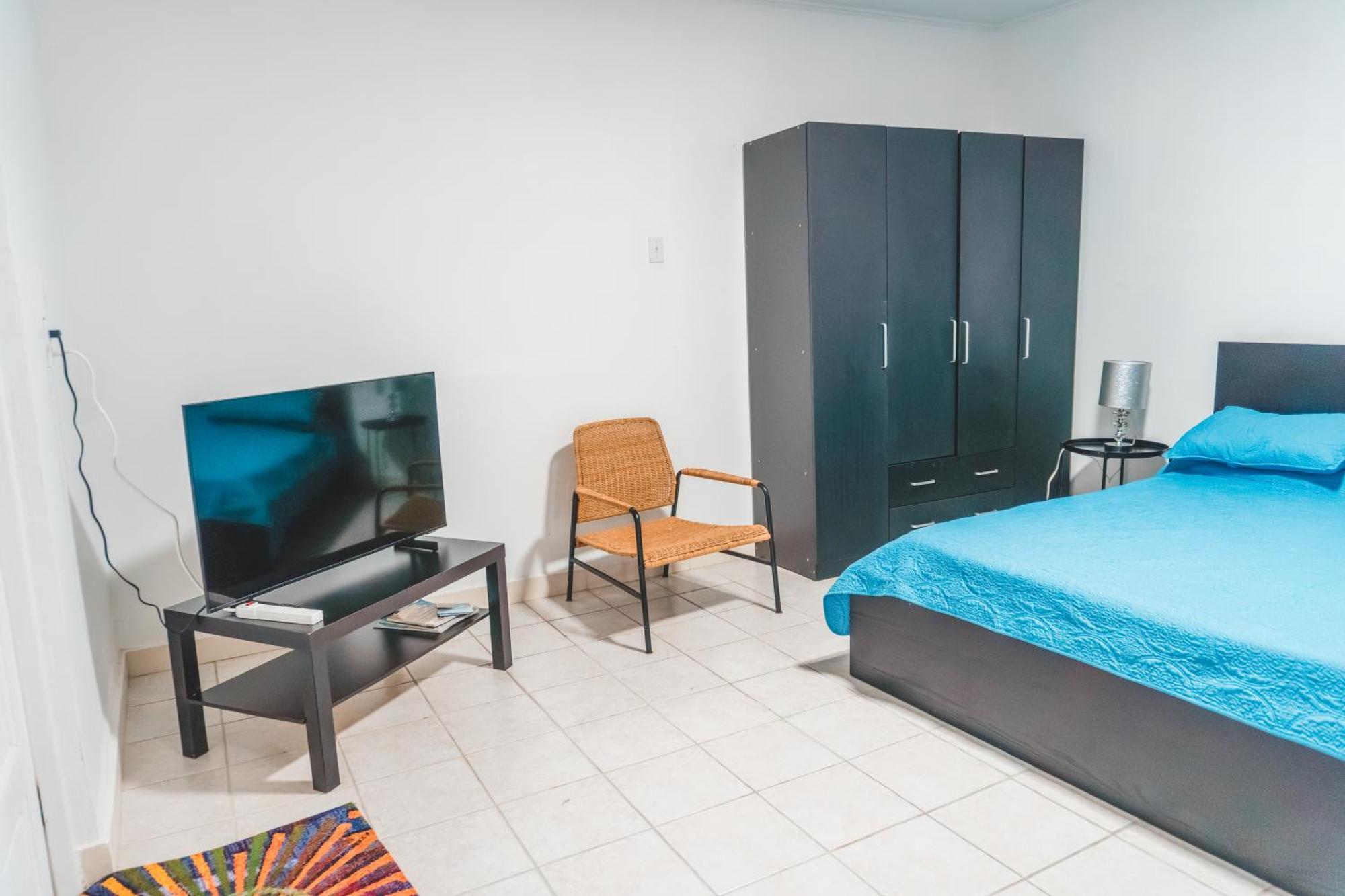 Klip Lagoon Apartsments Ораньестад Экстерьер фото